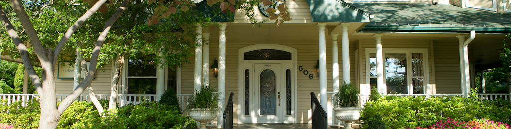 The Sanford House Inn & Spa | restaurant | 506 N Center St, Arlington, TX 76011, USA | 8178612129 OR +1 817-861-2129