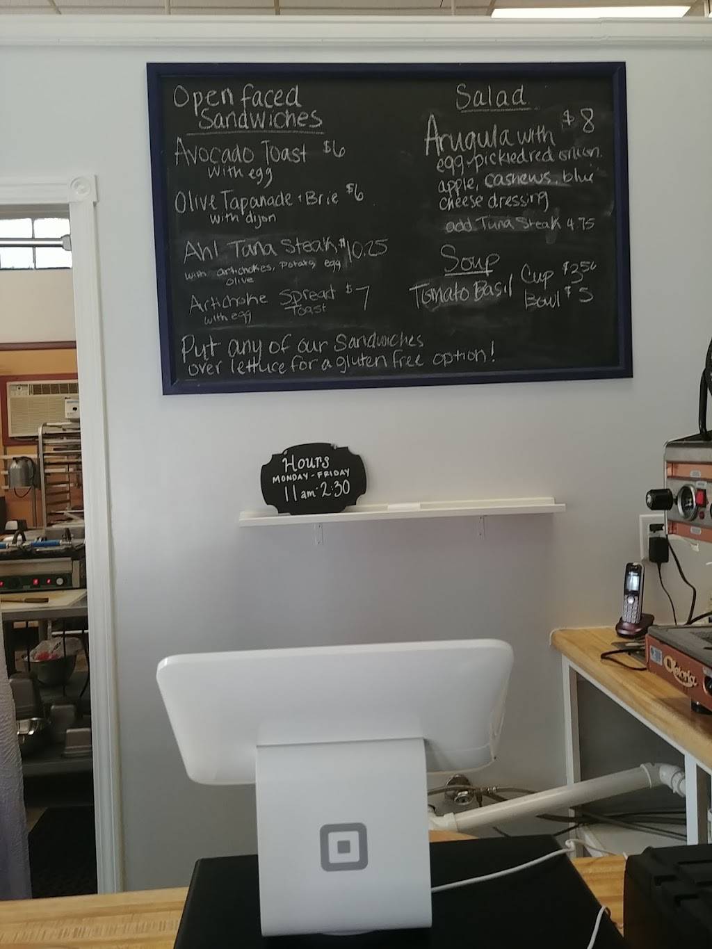 Fresh | restaurant | 109 S Church St, Rogersville, TN 37857, USA | 4232933780 OR +1 423-293-3780