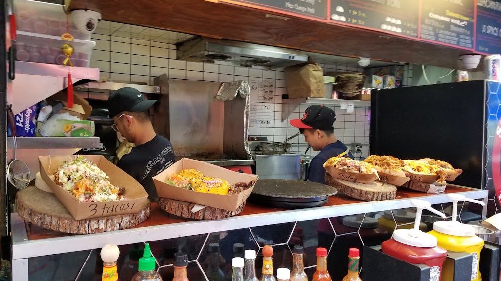 Coney Shack | restaurant | Broadway plaza between 42 &, W 43rd St, New York, NY 10036, USA | 3478568356 OR +1 347-856-8356