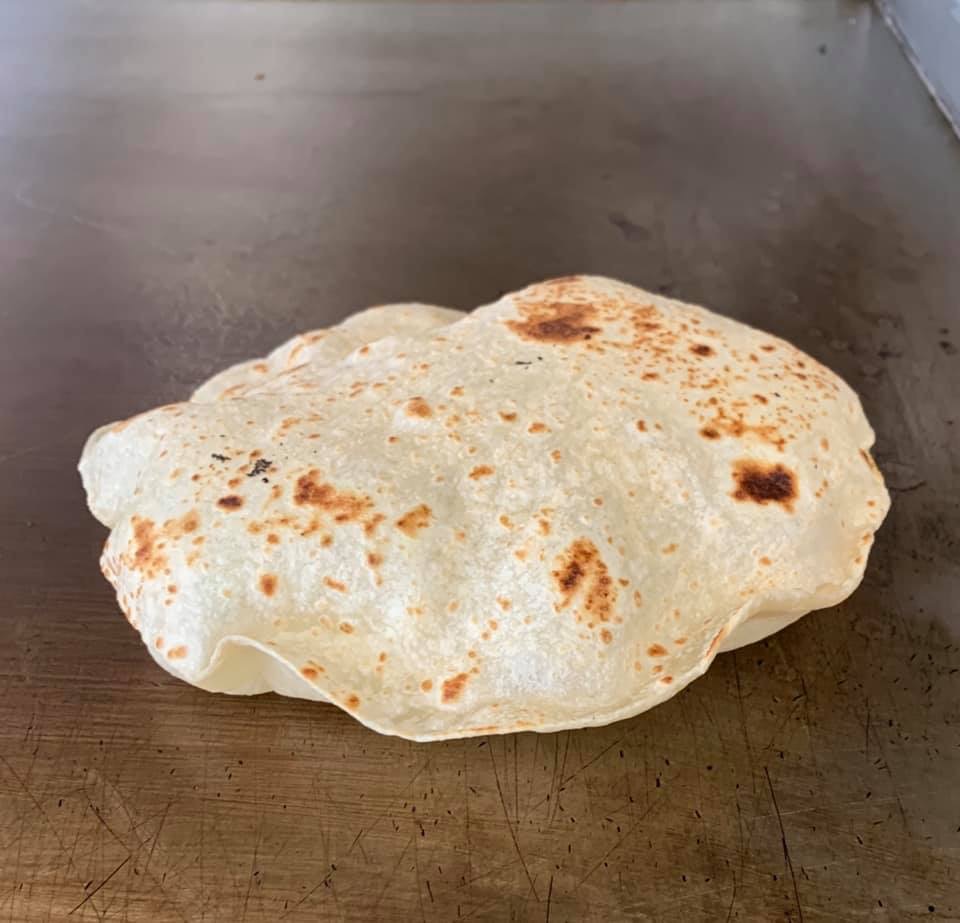 El Patio Food Truck Plaza | restaurant | 835 North Expy, Brownsville, TX 78520, USA | 9566410633 OR +1 956-641-0633