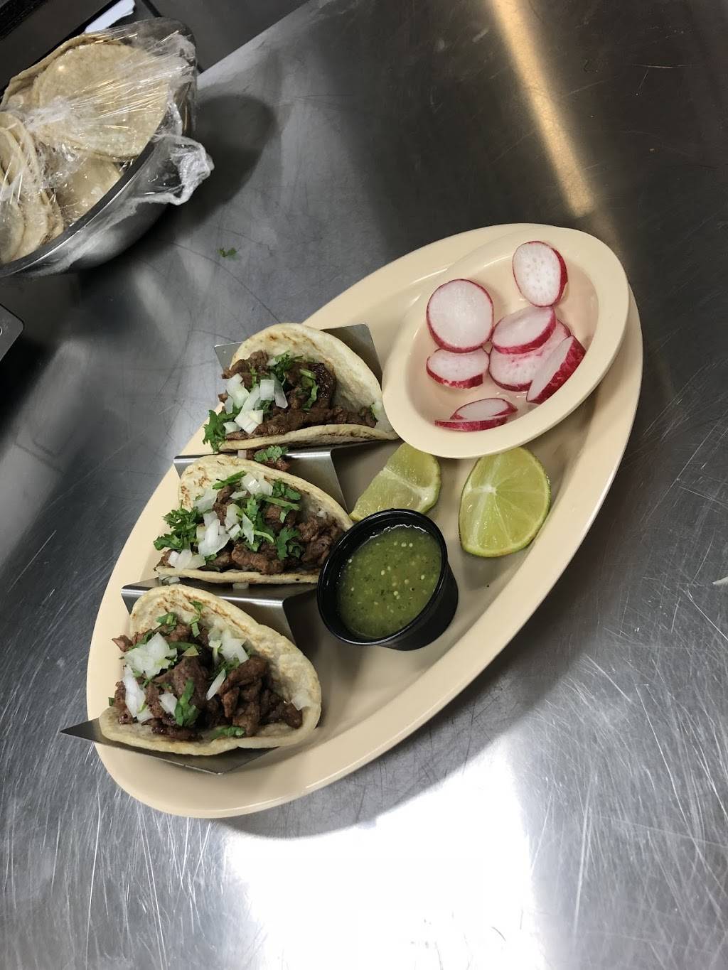 Los Amigos Car Wash and Food | restaurant | 3369 Victory Dr, Columbus, GA 31903, USA | 7066101951 OR +1 706-610-1951