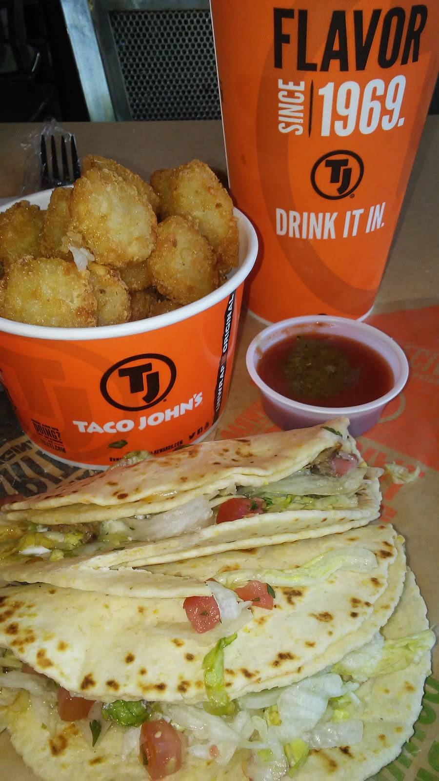 Taco Johns | restaurant | 1609 Specht Point Rd, Fort Collins, CO 80525, USA | 9704720086 OR +1 970-472-0086