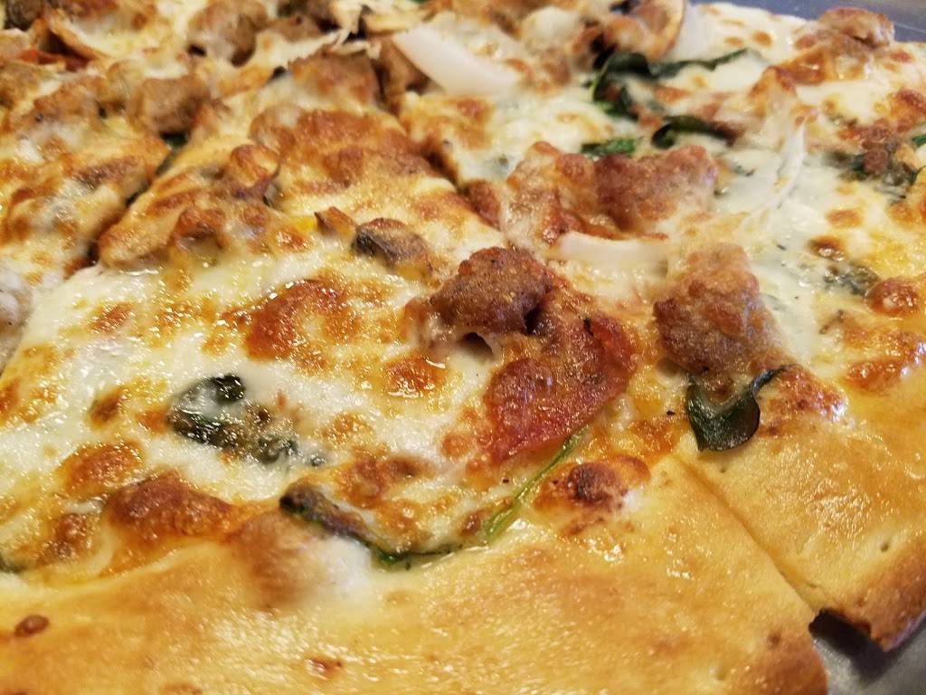 Schlittz & Giggles | restaurant | 301 3rd St, Baton Rouge, LA 70801, USA | 2252184271 OR +1 225-218-4271