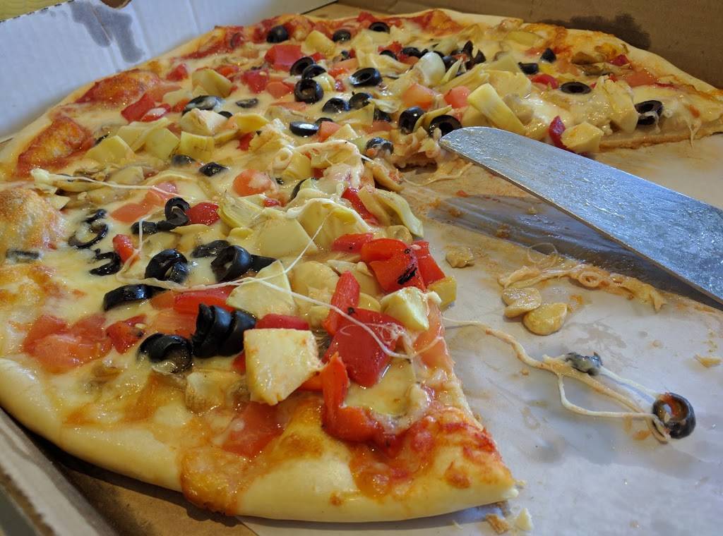 Carmelos | meal takeaway | 419 S Camp Meade Rd, Linthicum Heights, MD 21090, USA | 4106846868 OR +1 410-684-6868