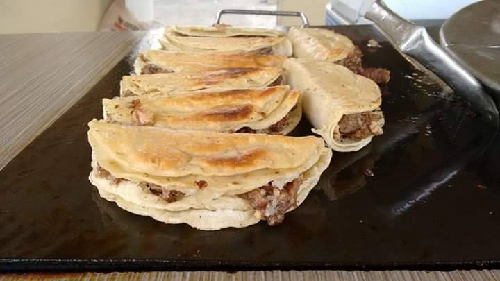 Taqueria Acatlan,hgo Cabeza de res | restaurant | Gral. Lázaro Cárdenas 2, Pob Delejido Francisco Villa, Tijuana, B.C., Mexico | 016642948174 OR +52 664 294 8174