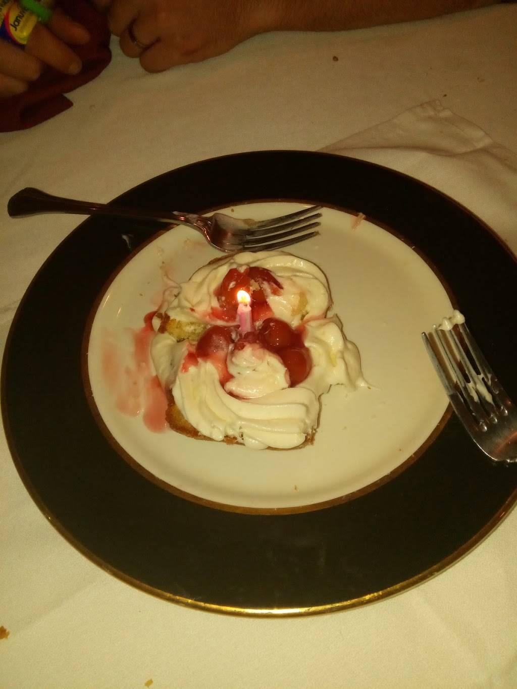 Chef Manigaults La Vieille Maison | restaurant | 28 Howe St, Greenville, SC 29601, USA | 8644833942 OR +1 864-483-3942