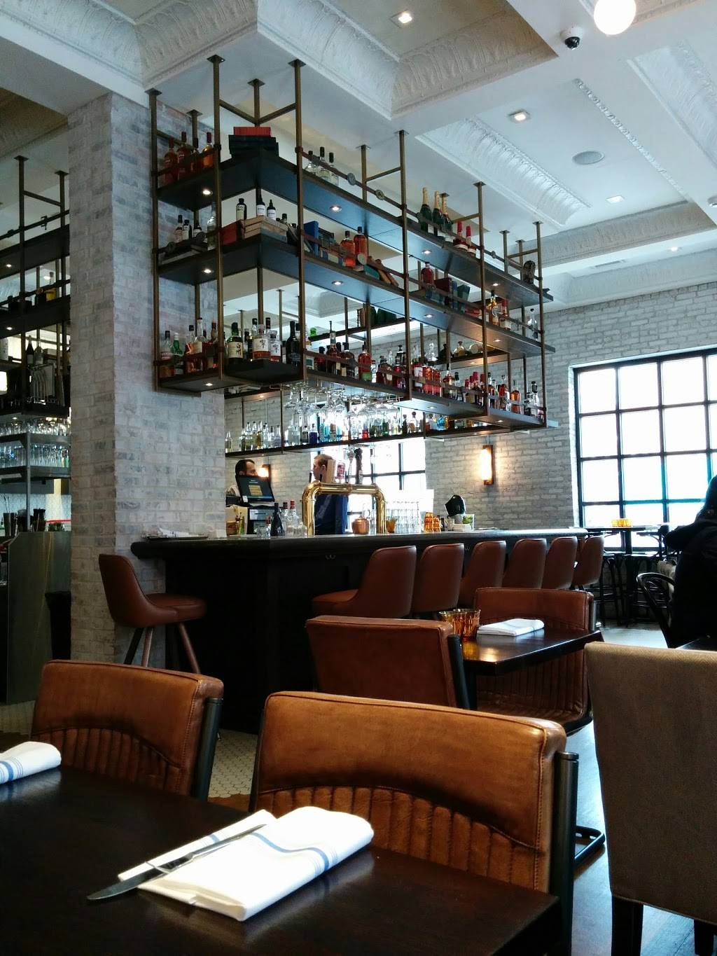 Bernies Chicago | restaurant | 660 N Orleans St, Chicago, IL 60654, USA | 3126249892 OR +1 312-624-9892