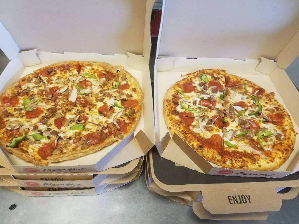 Pizza Hut | restaurant | 7790 E McDowell Rd Suite 102, Scottsdale, AZ 85257, USA | 4809463145 OR +1 480-946-3145