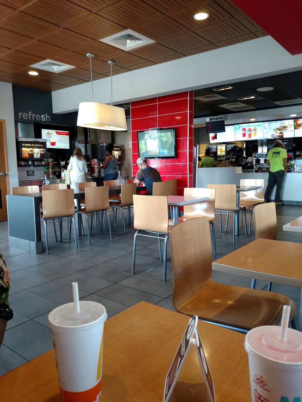 McDonalds | cafe | 50 Glen Rd, Garner, NC 27529, USA | 9196627934 OR +1 919-662-7934
