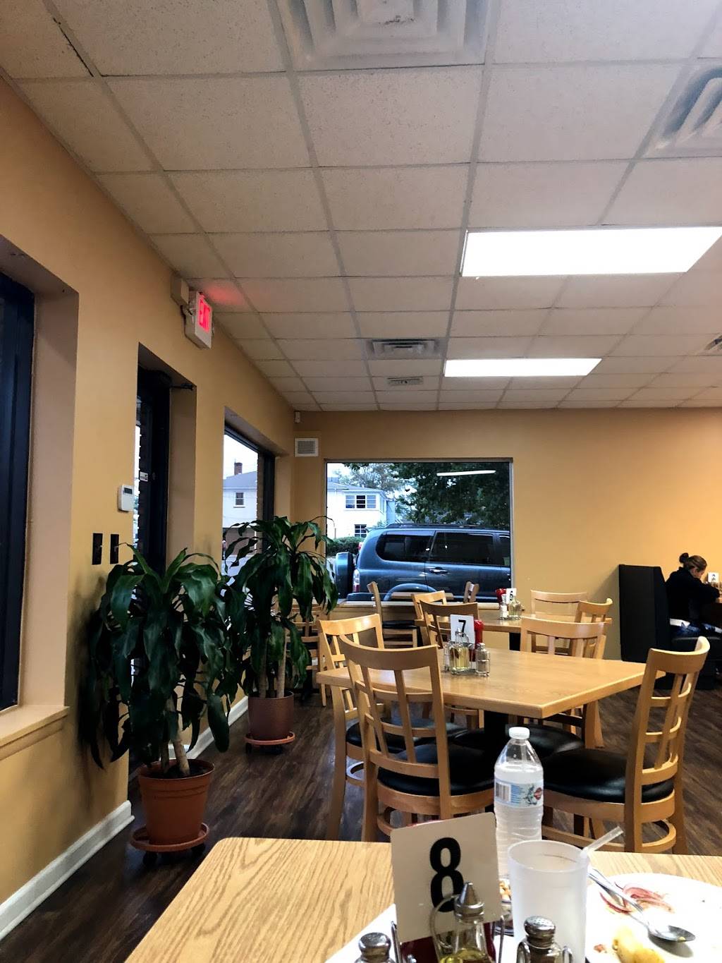 La Ronda Restaurant | restaurant | 27 Greenbrook Rd, North Plainfield, NJ 07060, USA | 9085618700 OR +1 908-561-8700