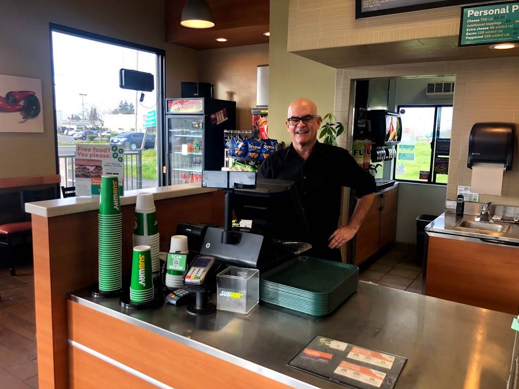 Subway | restaurant | 12173 Yosemite Blvd, Waterford, CA 95386, USA | 2098745100 OR +1 209-874-5100