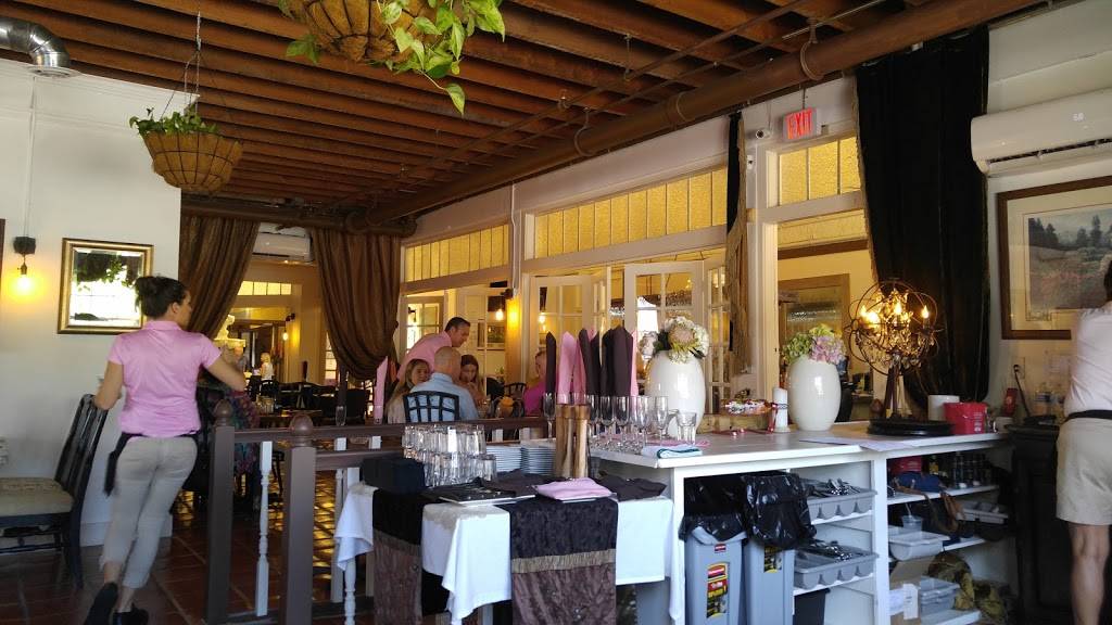 Cafe Martier @ Post Office Arcade | restaurant | 23 SW Osceola St, Stuart, FL 34994, USA | 7726005025 OR +1 772-600-5025