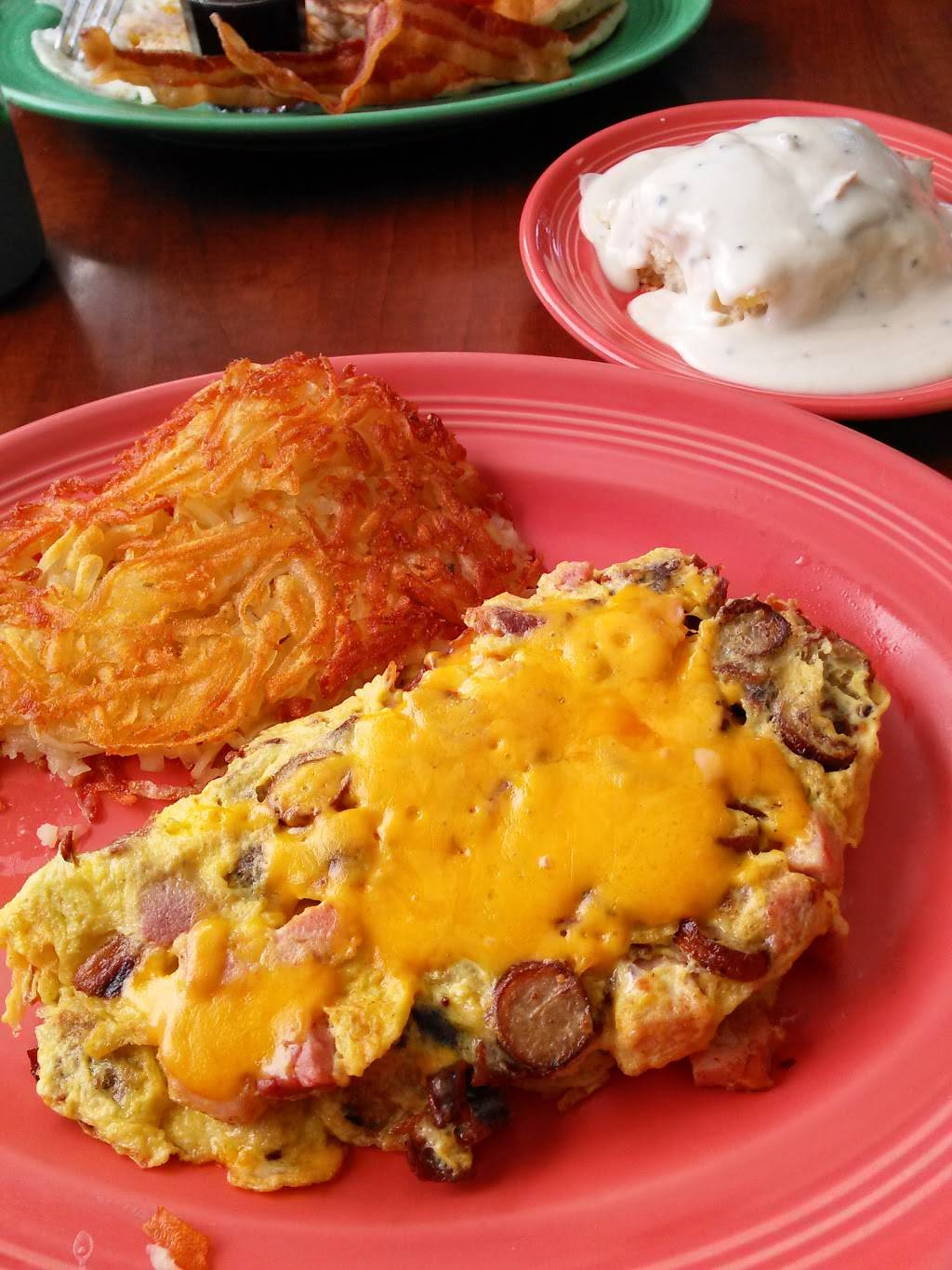 JRs Family Restaurant | restaurant | 41833 CA-74, Hemet, CA 92544, USA | 9516587932 OR +1 951-658-7932