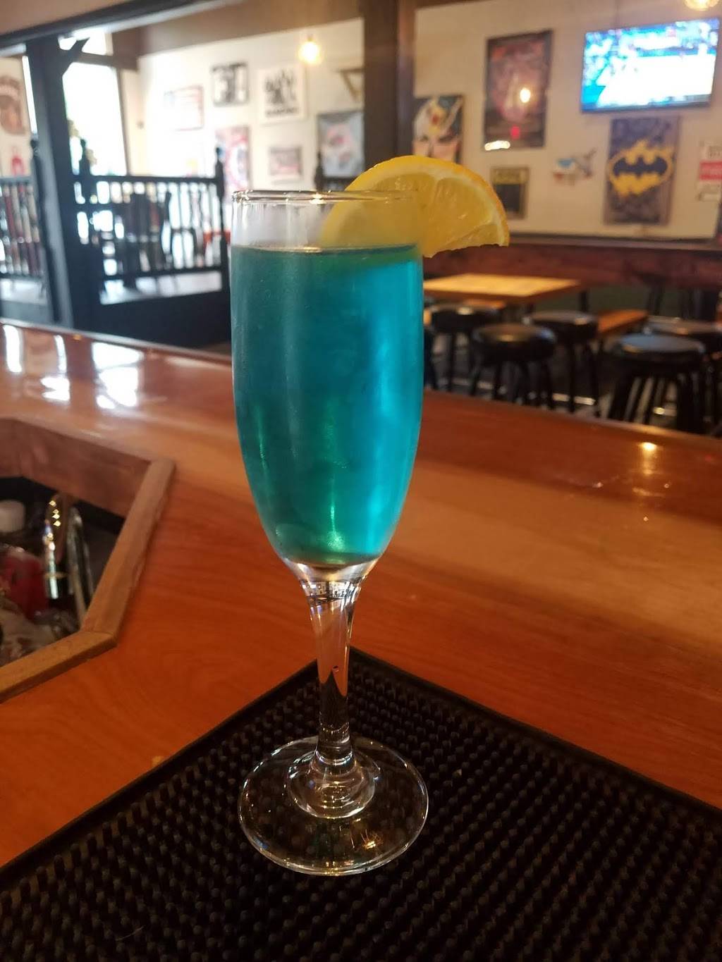 Throwbacks Sanford | restaurant | 418 Sanford Ave, Sanford, FL 32771, USA | 4079423126 OR +1 407-942-3126