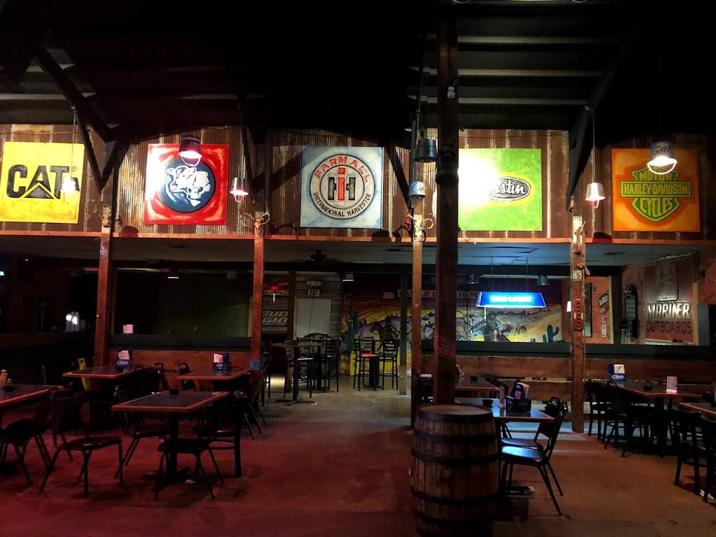 Daisy Dukes & Cowboy Boots | restaurant | 21476 US-50, Sedalia, MO 65301, USA | 6608265500 OR +1 660-826-5500
