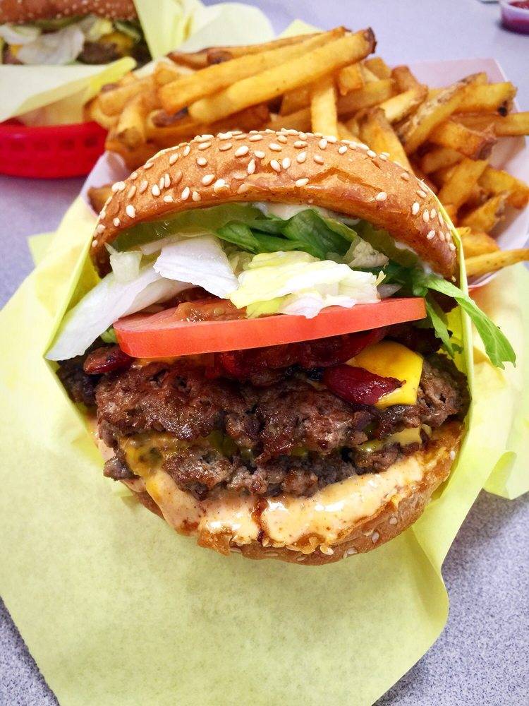 Sky Rocket Burger | restaurant | 7877 Frankford Rd #101B, Dallas, TX 75252, USA | 4698637090 OR +1 469-863-7090