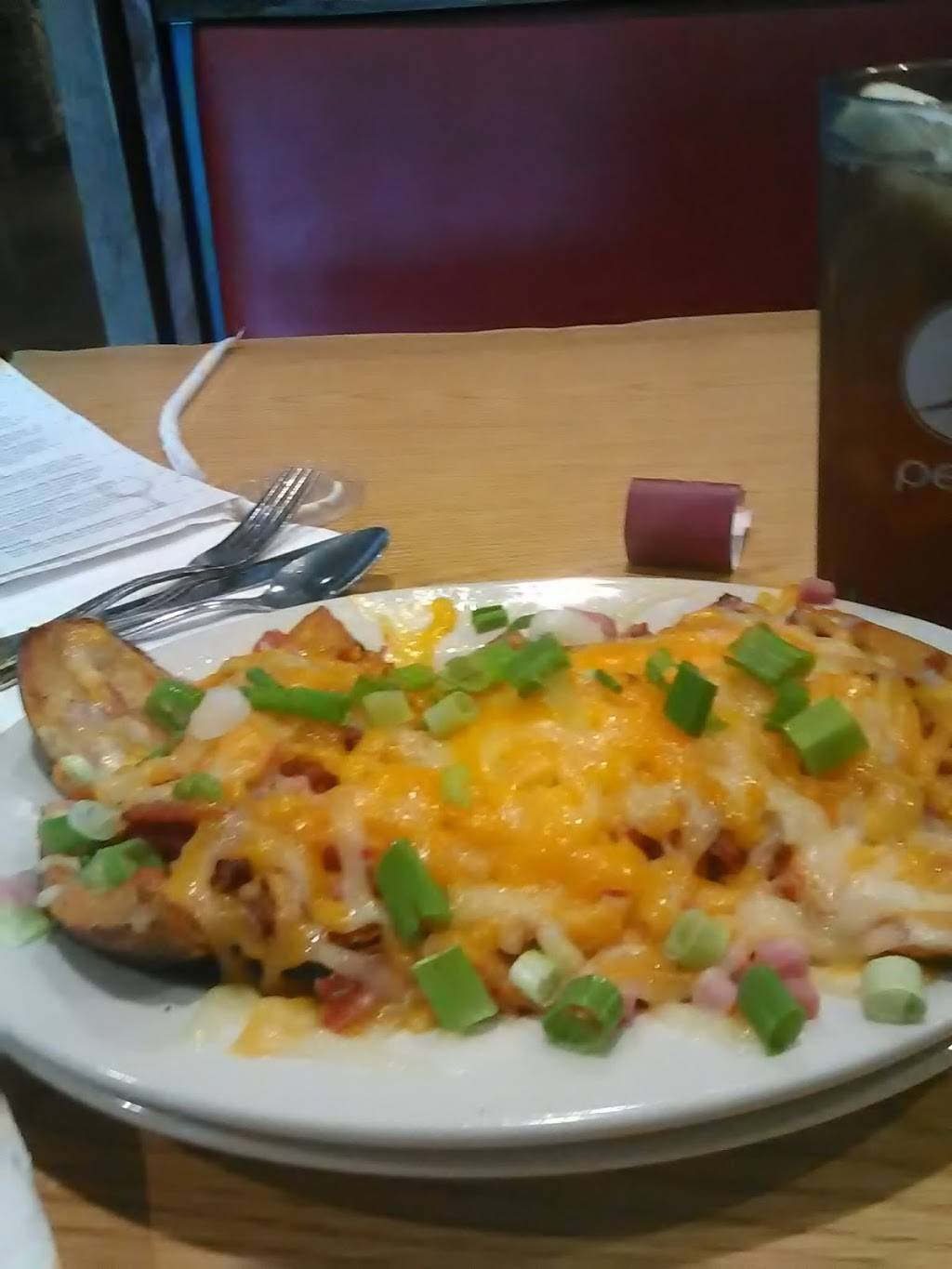 Sweet Carolines | restaurant | 100 N 7th St, Owensville, MO 65066, USA | 5734377774 OR +1 573-437-7774