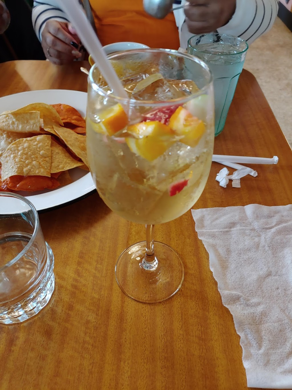 Luv Child | restaurant | 516 S Howard Ave, Tampa, FL 33609, USA | 8132130100 OR +1 813-213-0100