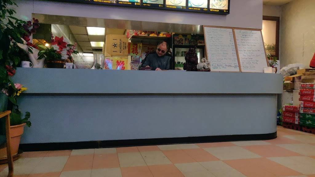 Young Chow | restaurant | 2421, 20 W Stroop Rd, Kettering, OH 45429, USA | 9372985672 OR +1 937-298-5672