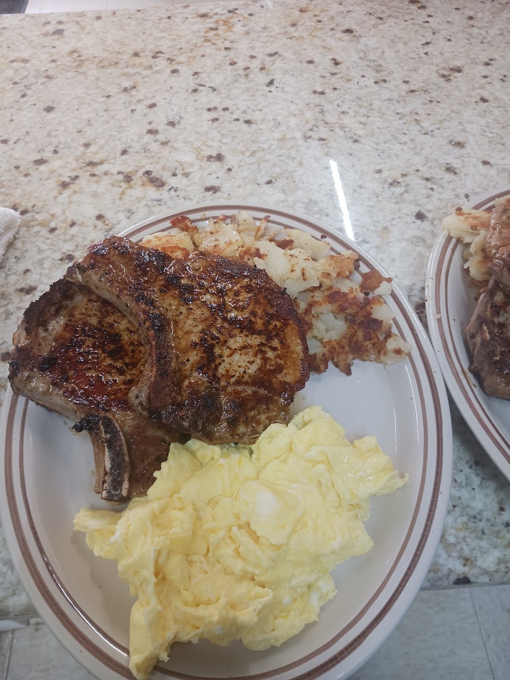 Little Turtle Famous Pancake House | restaurant | 8475 US-33, Churubusco, IN 46723, USA | 2602861043 OR +1 260-286-1043