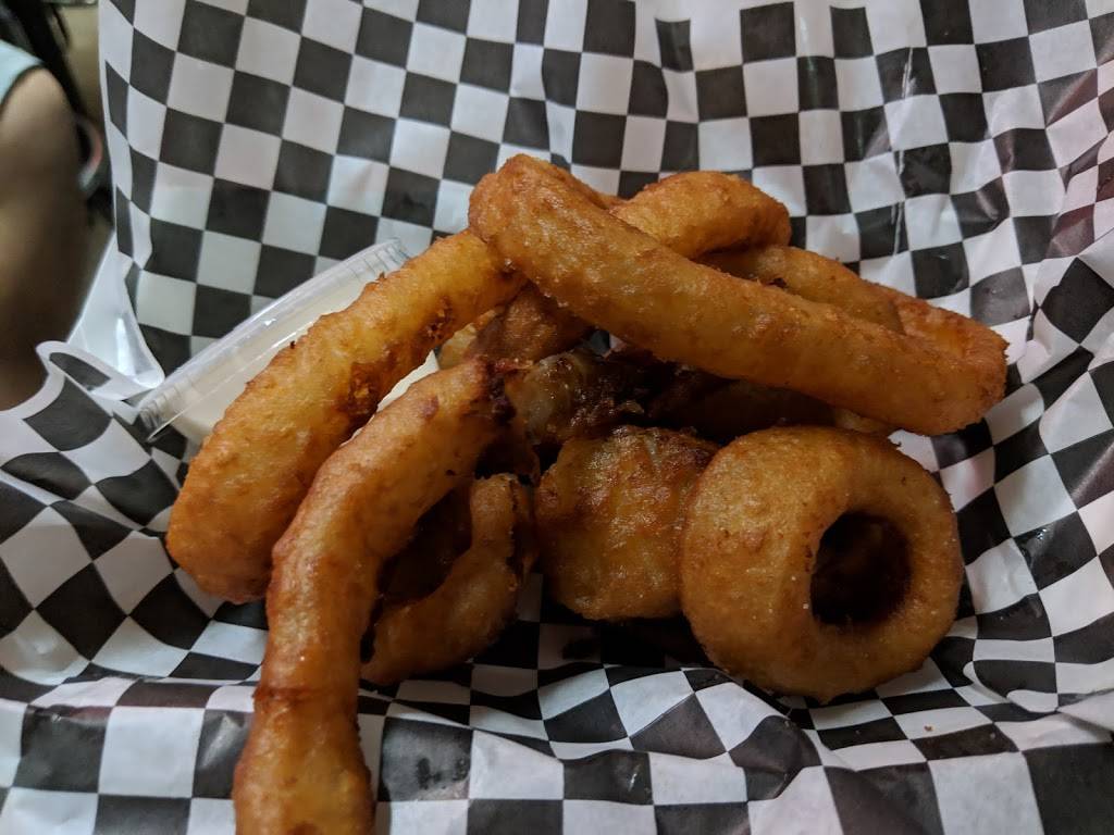 TDarbys Bar and Grill | restaurant | 4510 Salt Lake Blvd, Honolulu, HI 96818, USA | 8088887805 OR +1 808-888-7805