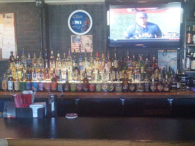 Gus Steak & Ale | restaurant | 5348 Lake Rd, Sheffield Lake, OH 44054, USA | 4409497553 OR +1 440-949-7553