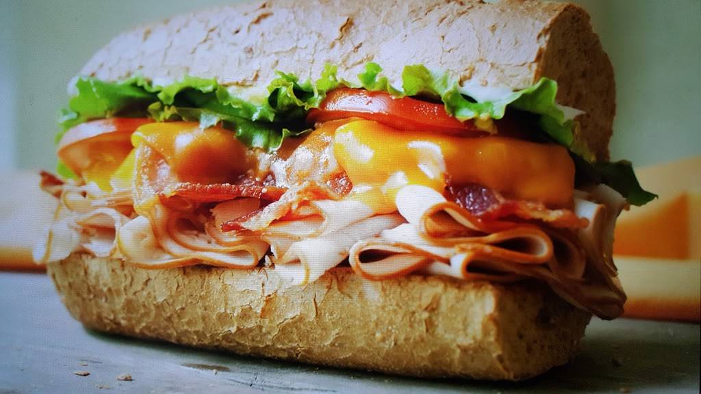 Twins Deli & Grill | restaurant | 263 S Central Ave, Hartsdale, NY 10530, USA | 9144378300 OR +1 914-437-8300