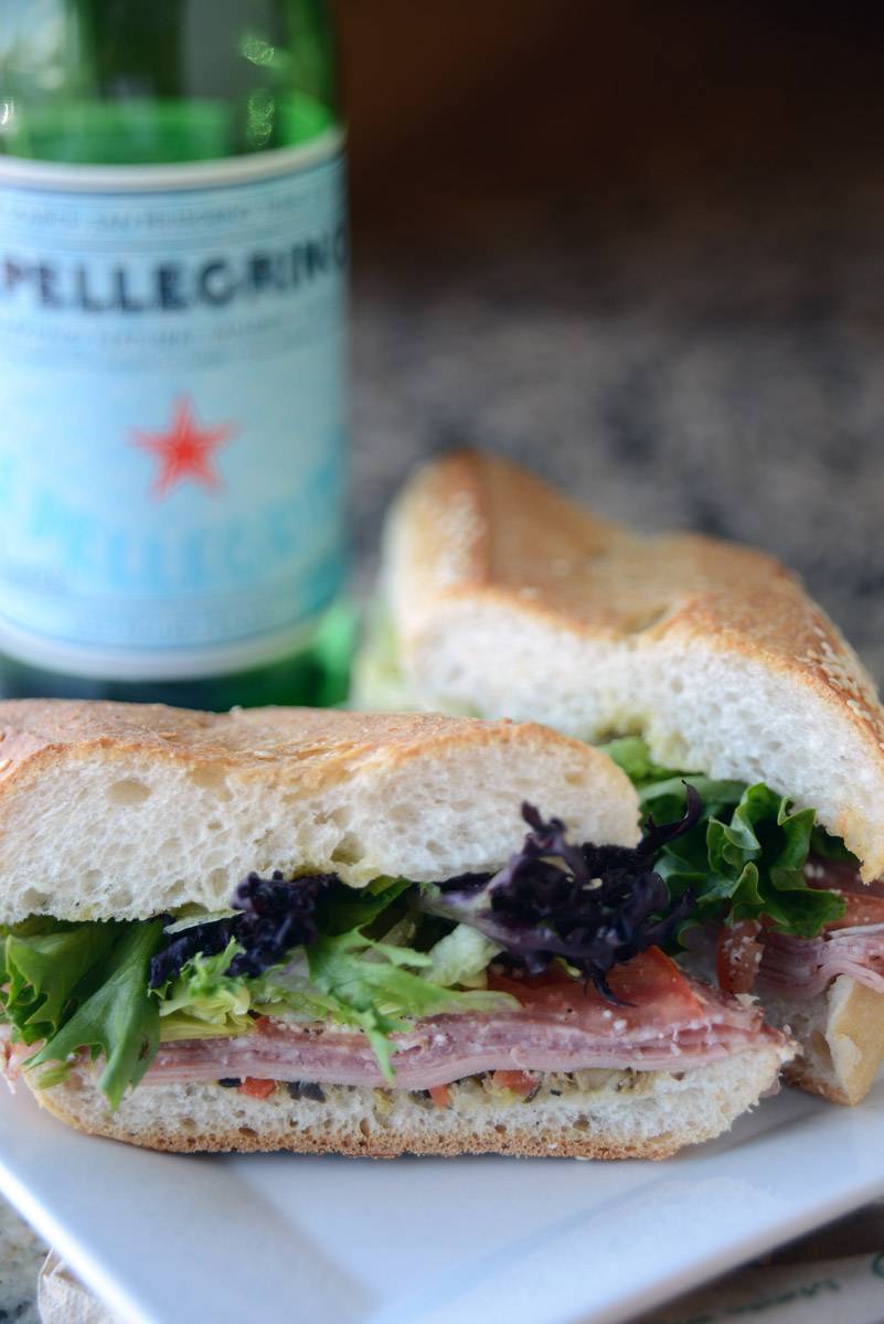 Jim Alescis Place | restaurant | 32910 Solon Rd, Solon, OH 44139, USA | 4404980888 OR +1 440-498-0888