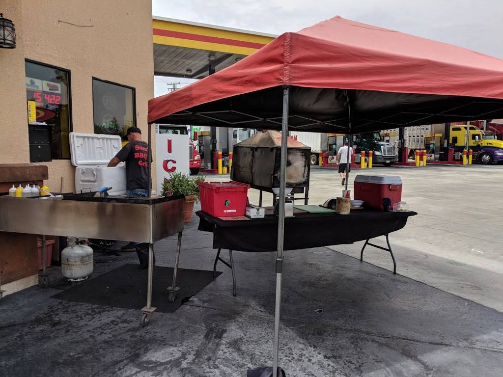 Sams BBQ & Grill | meal takeaway | 31611 Castaic Rd, Castaic, CA 91384, USA | 6612957195 OR +1 661-295-7195
