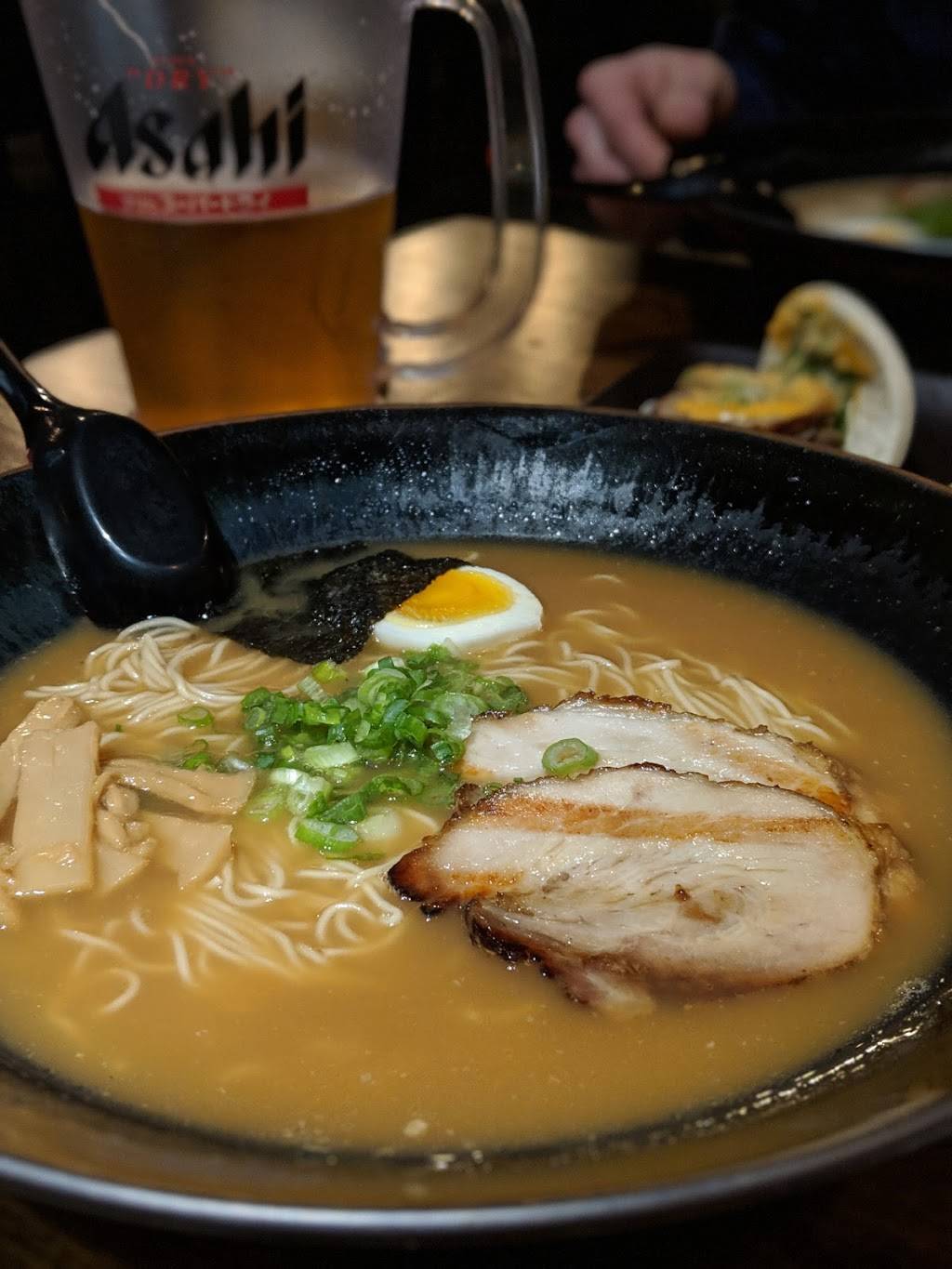 Ramen Kuro Shiro | restaurant | 128 Crown St, New Haven, CT 06510, USA | 4752345568 OR +1 475-234-5568