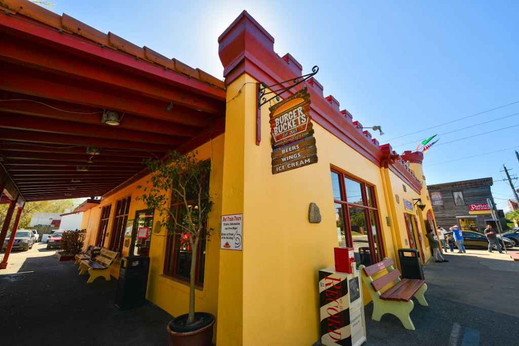 Burger Buckets | restaurant | 3 Cordova St, St. Augustine, FL 32084, USA | 9043425295 OR +1 904-342-5295