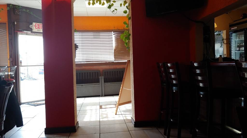 El Tenampa | restaurant | 197 Wilson St, Manchester, NH 03103, USA | 6032320153 OR +1 603-232-0153