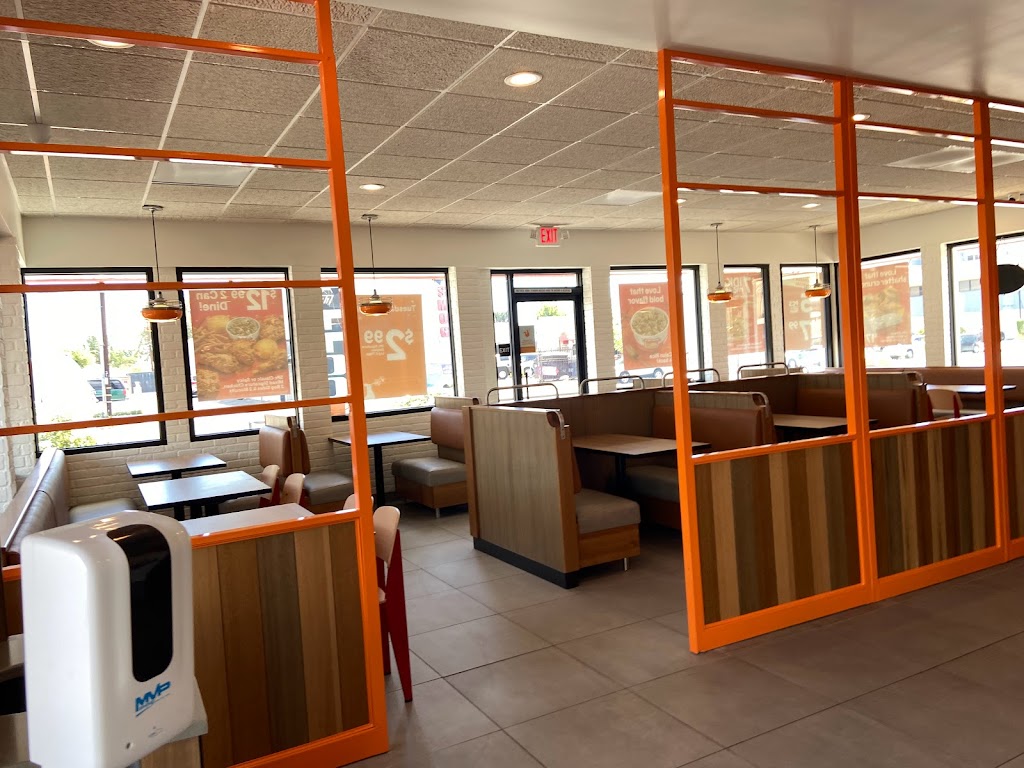 Popeyes | restaurant | 7635 Winnetka Ave, Winnetka, CA 91306, USA | 8183382502 OR +1 818-338-2502