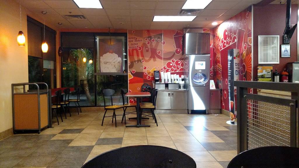 Jack in the Box | restaurant | 1141 W Lugonia Ave, Redlands, CA 92374, USA | 9097933880 OR +1 909-793-3880