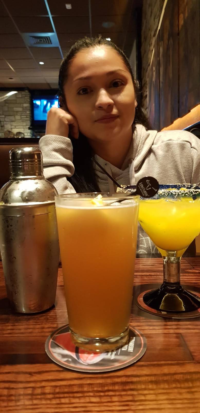 LongHorn Steakhouse | meal takeaway | 1000 Broadhollow Rd, Farmingdale, NY 11735, USA | 6312490317 OR +1 631-249-0317