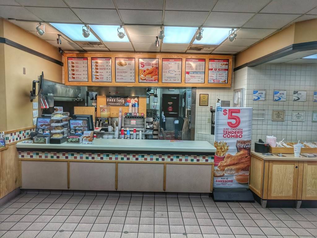 Wendys | restaurant | 3424 Winfield Dunn Pkwy, Kodak, TN 37764, USA | 8659322955 OR +1 865-932-2955