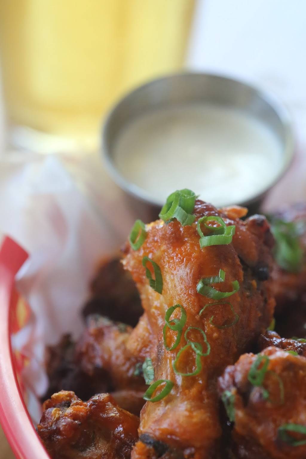 Soul Bird Wings | restaurant | 310 S Oak St Suite #100, Roanoke, TX 76262, USA | 8174648188 OR +1 817-464-8188