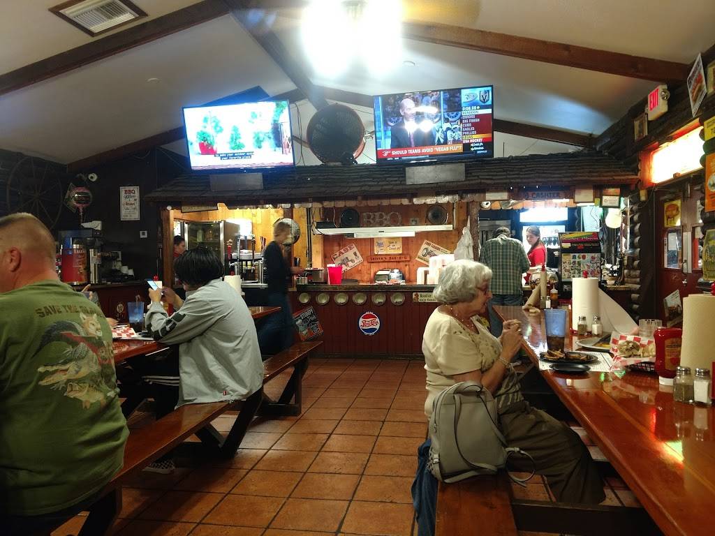 Shivers BBQ | restaurant | 28001 S Dixie Hwy, Homestead, FL 33033, USA | 3052482272 OR +1 305-248-2272