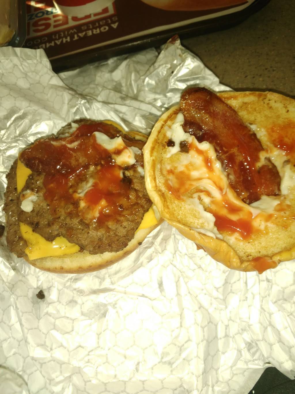 Wendys | restaurant | 1360 Ulster Ave, Kingston, NY 12401, USA | 8453822070 OR +1 845-382-2070