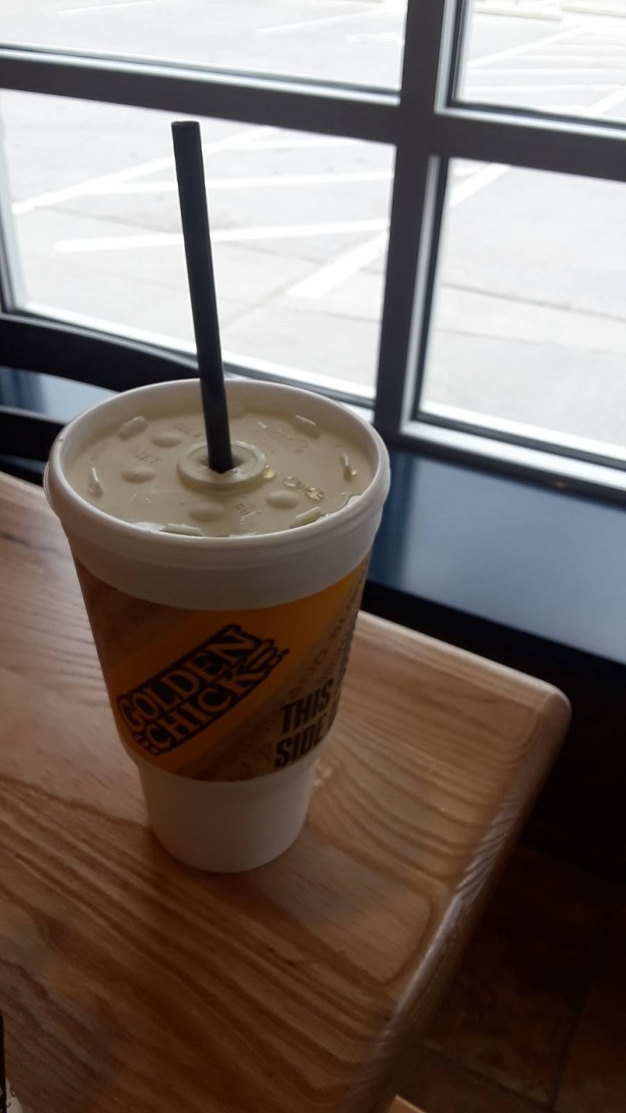 Golden Chick | meal takeaway | 1318 N Masters Dr, Dallas, TX 75217, USA | 4697098001 OR +1 469-709-8001