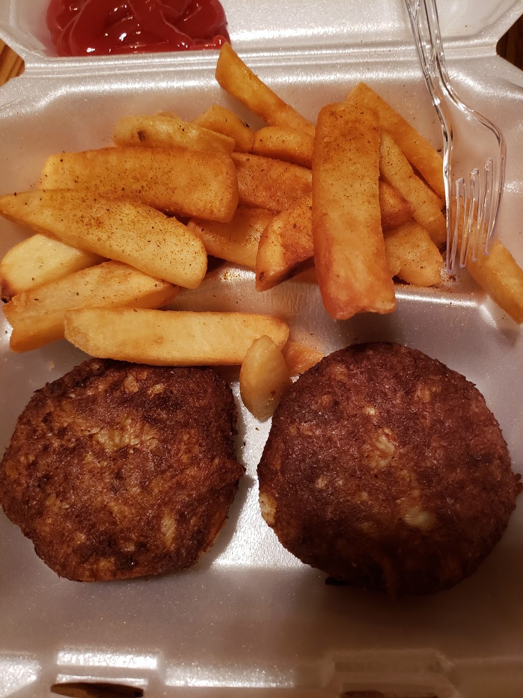 Peter Seafood | restaurant | 2402 Rodman Ave, Portsmouth, VA 23707, USA | 7573973376 OR +1 757-397-3376