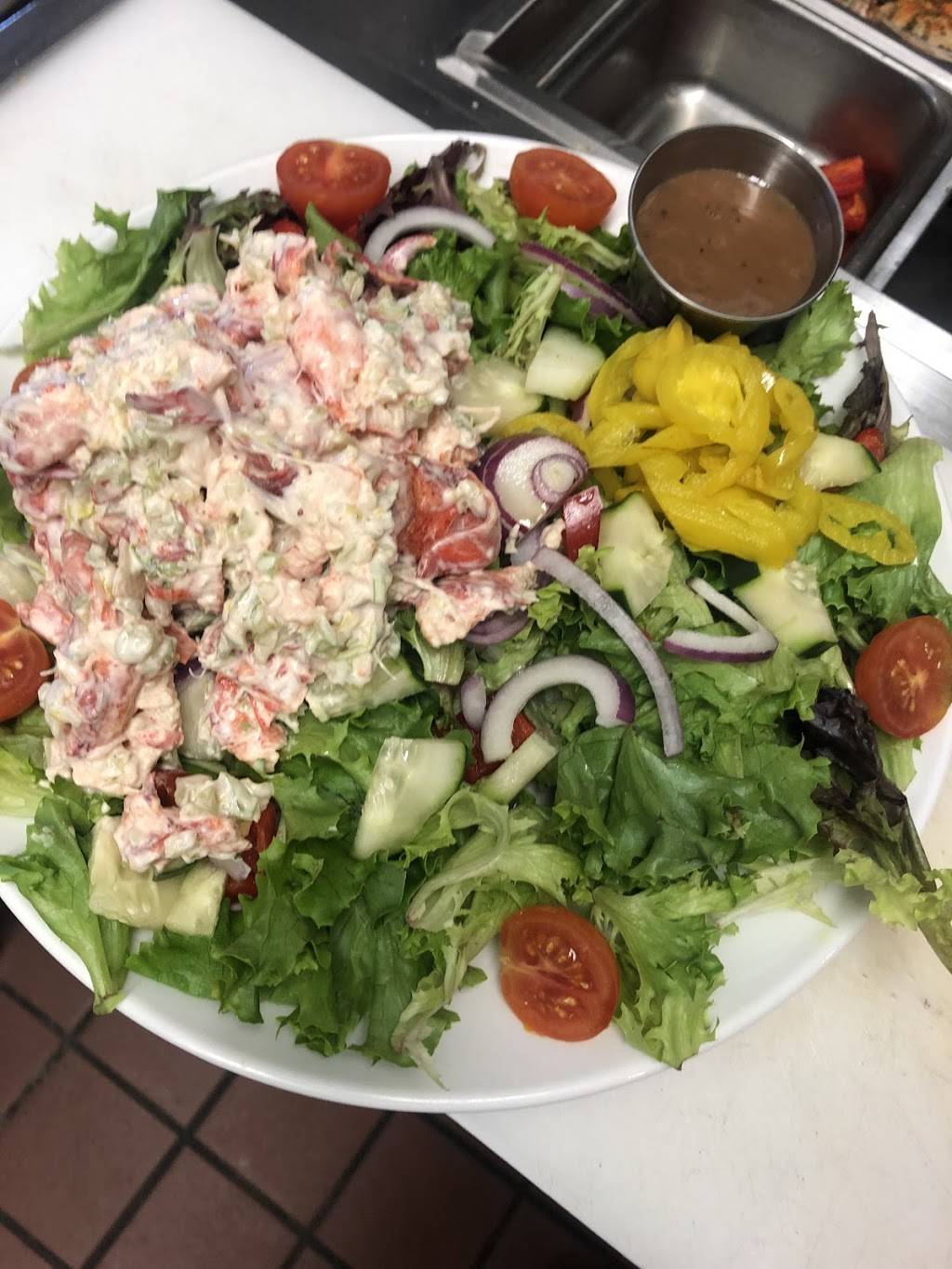 Port Side Restaurant | restaurant | 5627, 321 Great Island Rd, Narragansett, RI 02882, USA | 4017833821 OR +1 401-783-3821