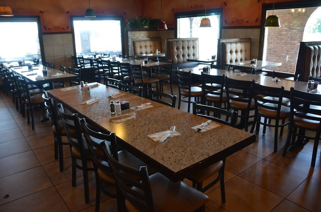Mazatlan Mexican Restaurant | restaurant | 180 Beasley Dr, Dickson, TN 37055, USA | 6157408701 OR +1 615-740-8701