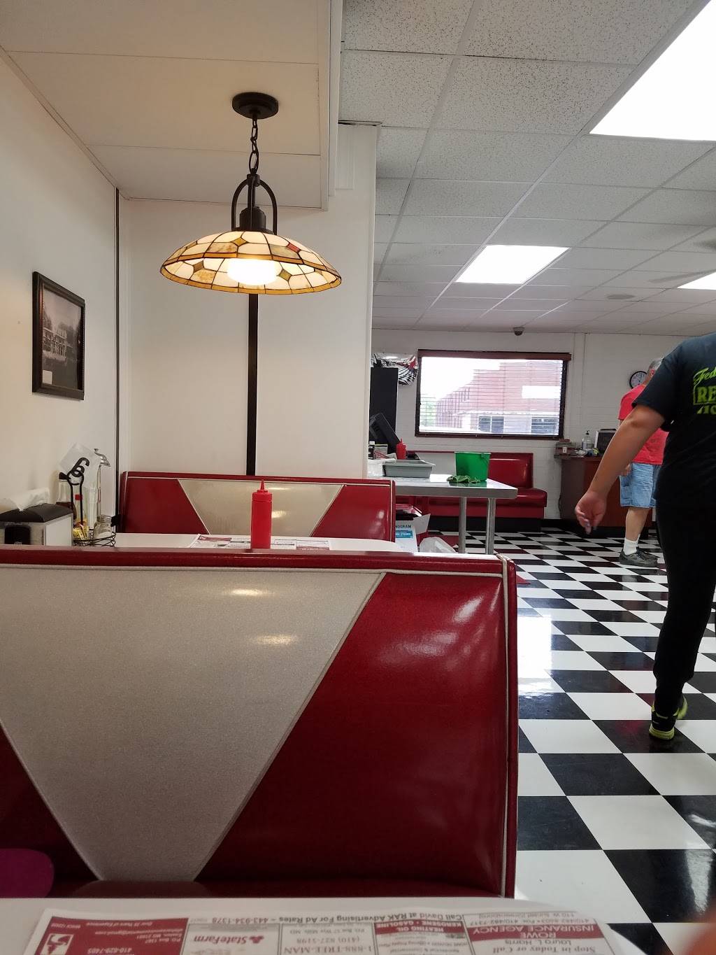 Federalsburg Family Restaurant | restaurant | 309 Bloomingdale Ave, Federalsburg, MD 21632, USA | 4107549222 OR +1 410-754-9222