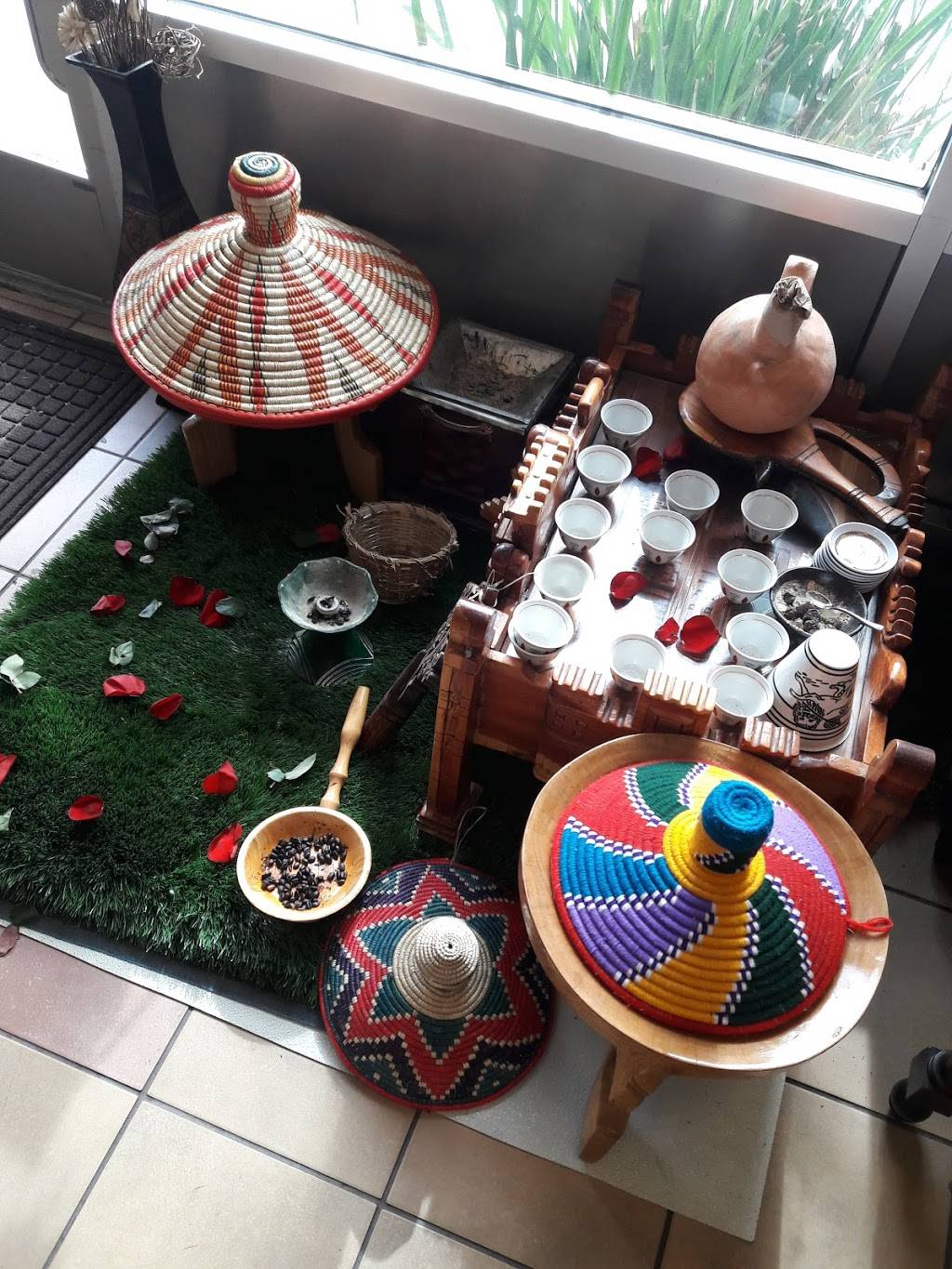 Blue Nile | restaurant | 160 14th St, Oakland, CA 94612, USA | 5102509609 OR +1 510-250-9609