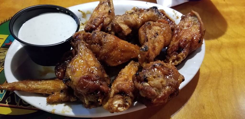 Gators Dockside Ocoee | restaurant | 8969 W Colonial Dr, Ocoee, FL 34761, USA | 4075215545 OR +1 407-521-5545