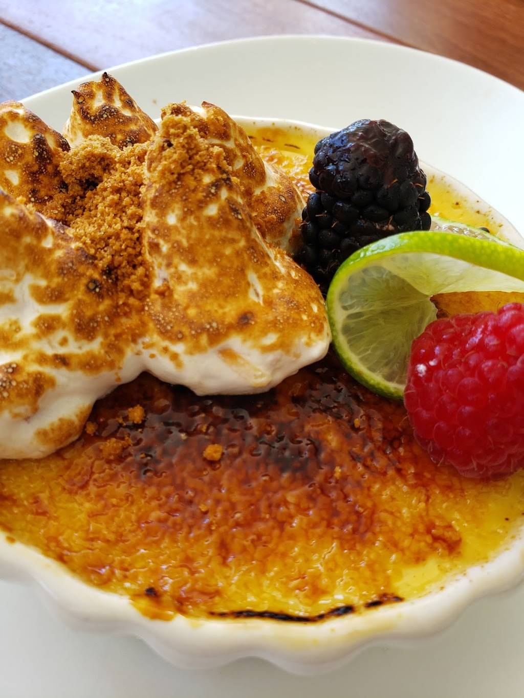 Oceanic | restaurant | 250 N Pompano Beach Blvd, Pompano Beach, FL 33062, USA | 9543663768 OR +1 954-366-3768