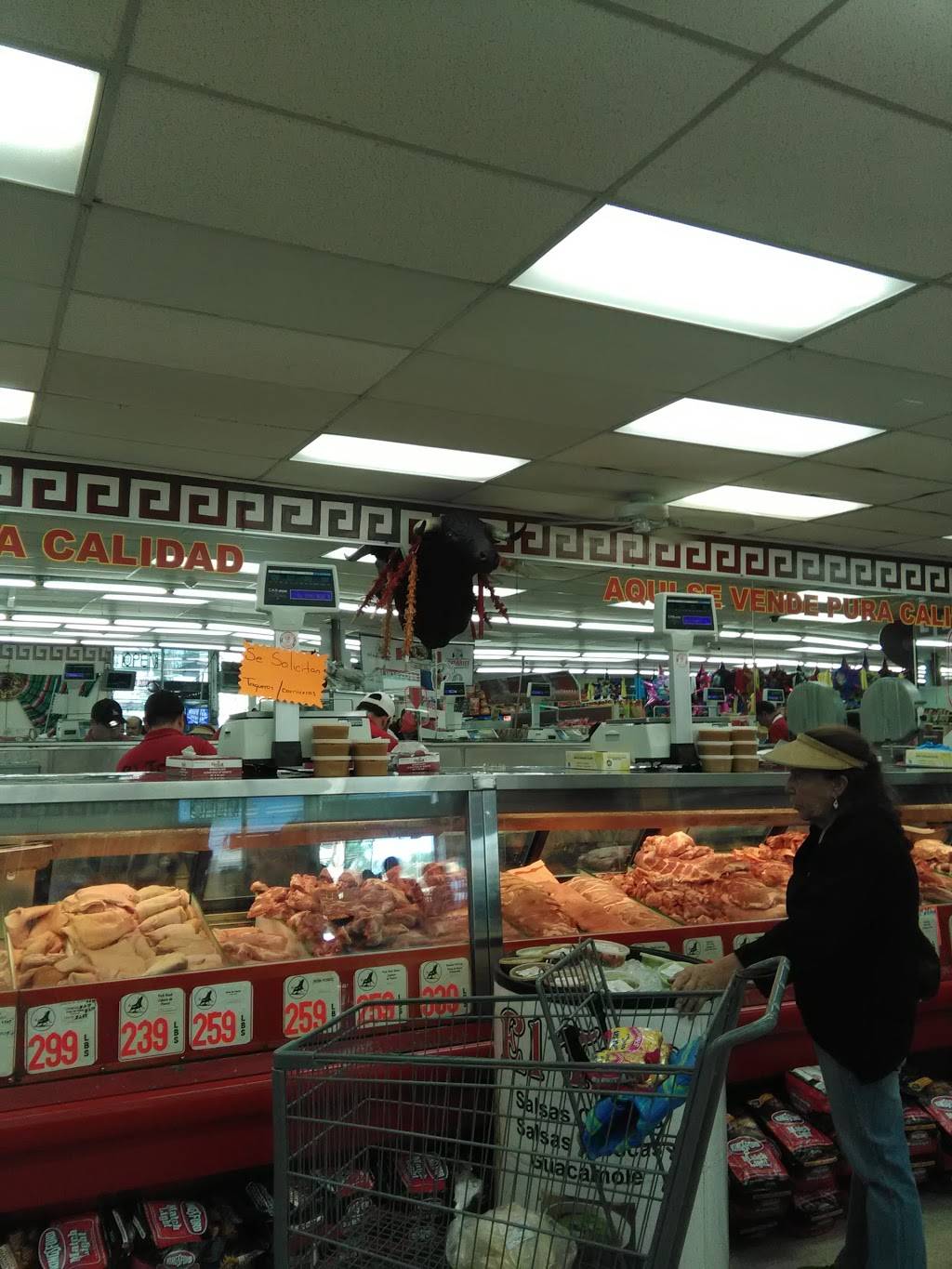 El Toro Carniceria | restaurant | 1340 W 1st St, Santa Ana, CA 92703, USA | 7148361393 OR +1 714-836-1393