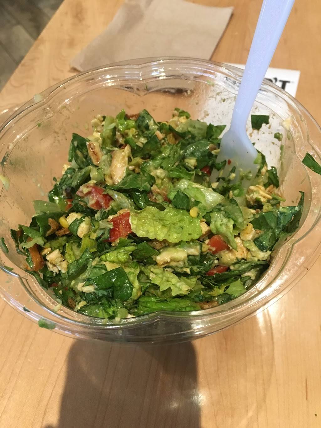 Chopt Creative Salad Co. | restaurant | 1271 E Putnam Ave, Riverside, CT 06878, USA | 2034095811 OR +1 203-409-5811