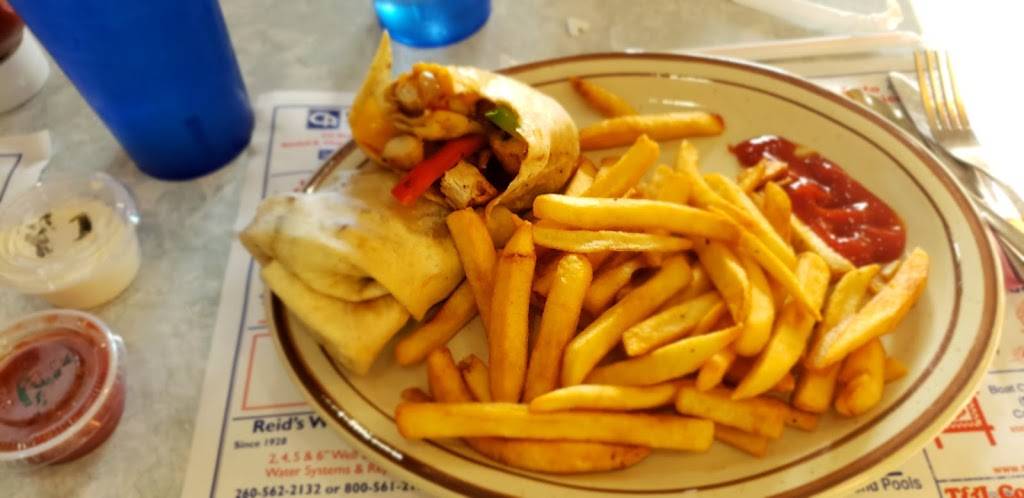 Howe restaurant | restaurant | 5389 IN-9, Howe, IN 46746, USA | 2605623132 OR +1 260-562-3132